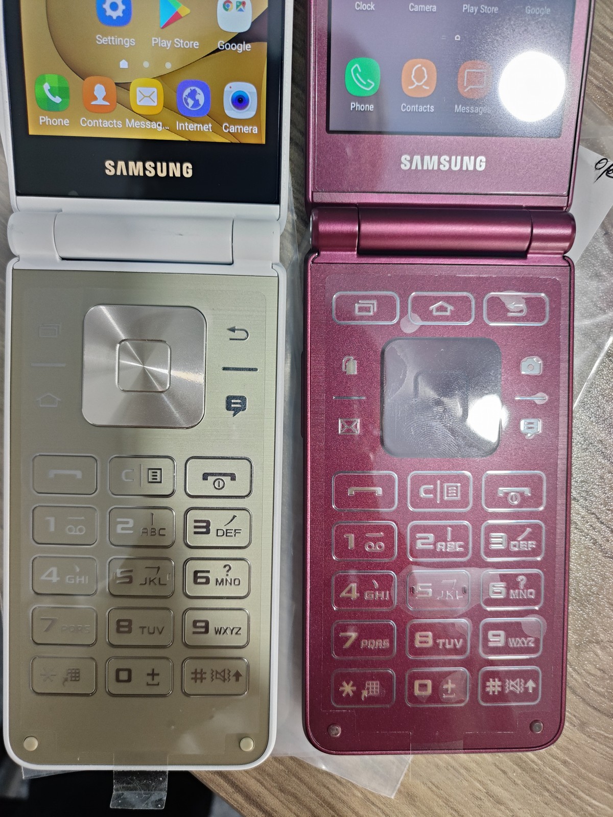 A++ Samsung Galaxy Folder2 G1600 G1650 G160N Unlocked 4G Andorid 16G Flip Phone